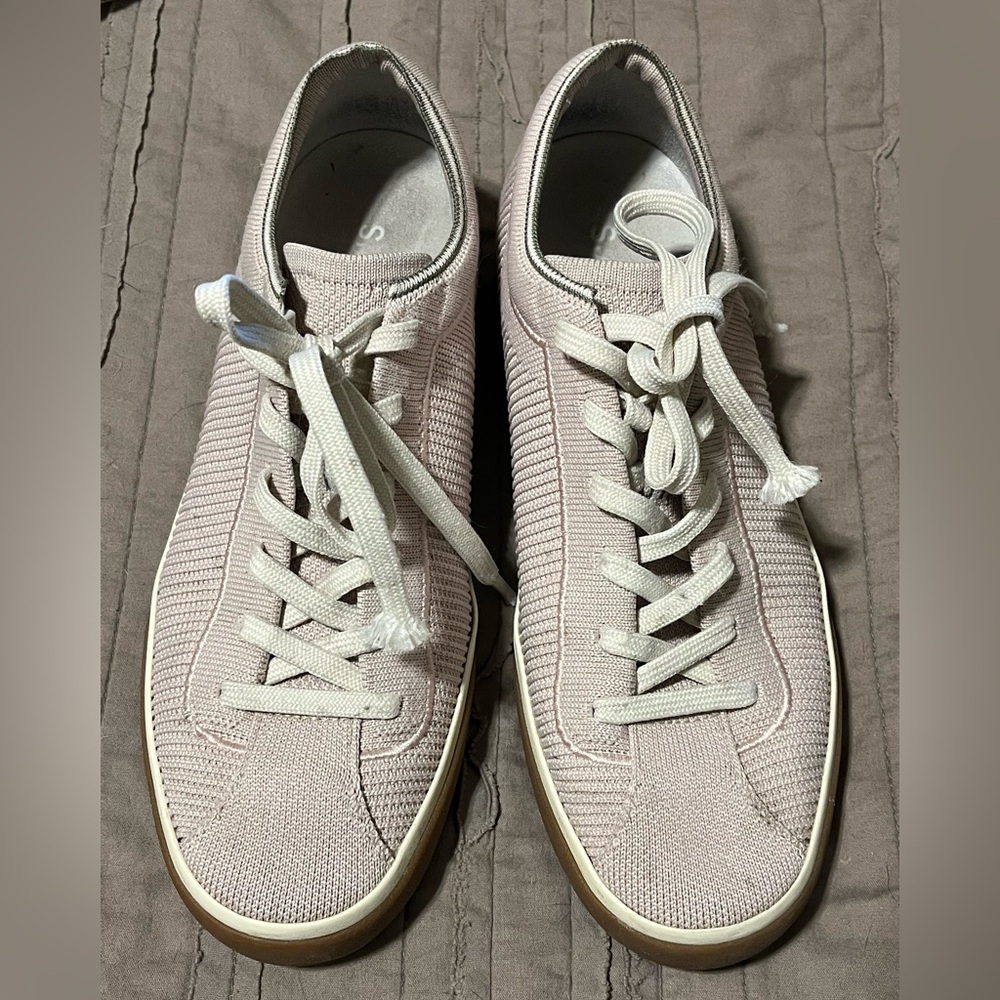 Rothy's light pink Knit Women's Sneakers